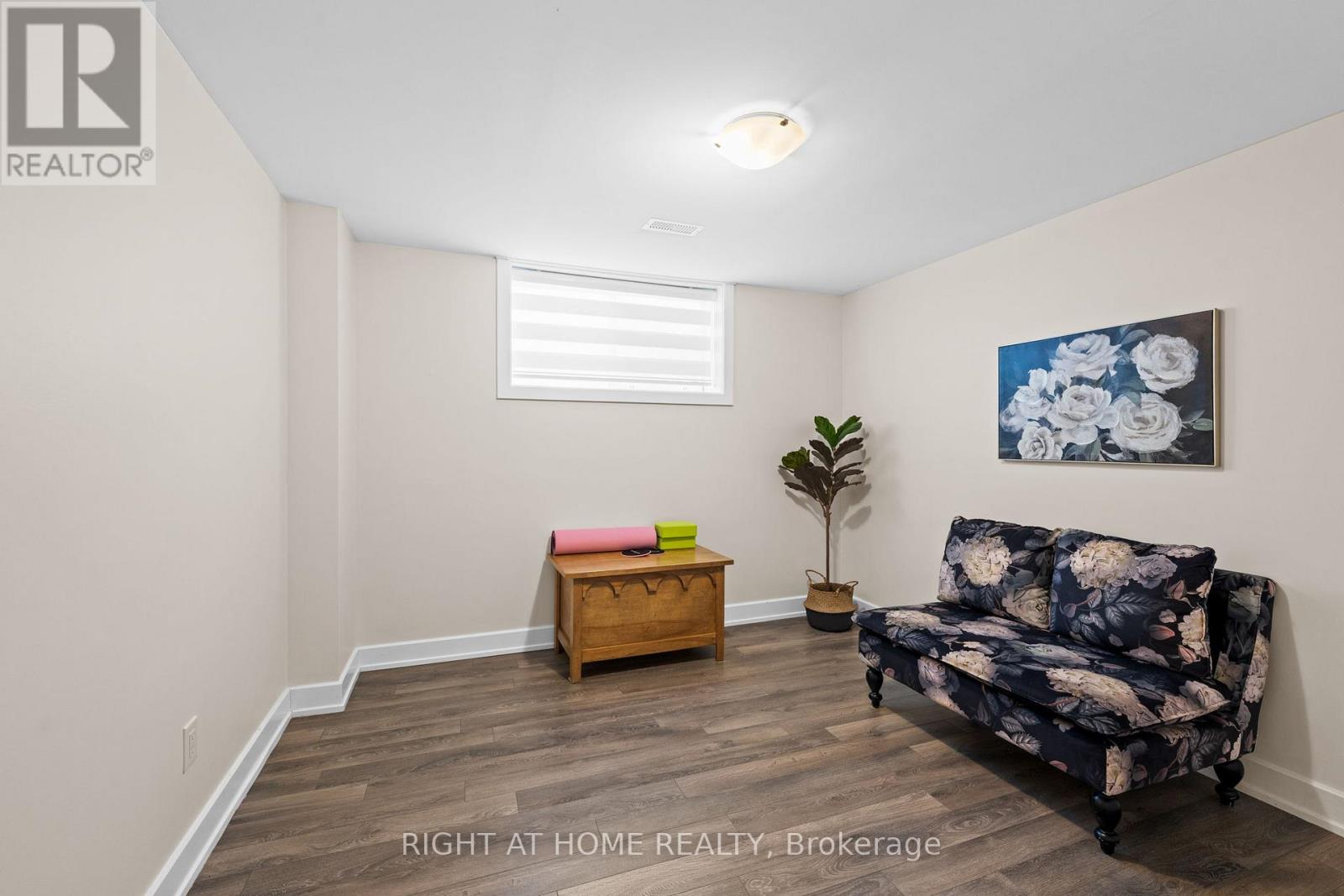 424 Golden Springs Drive