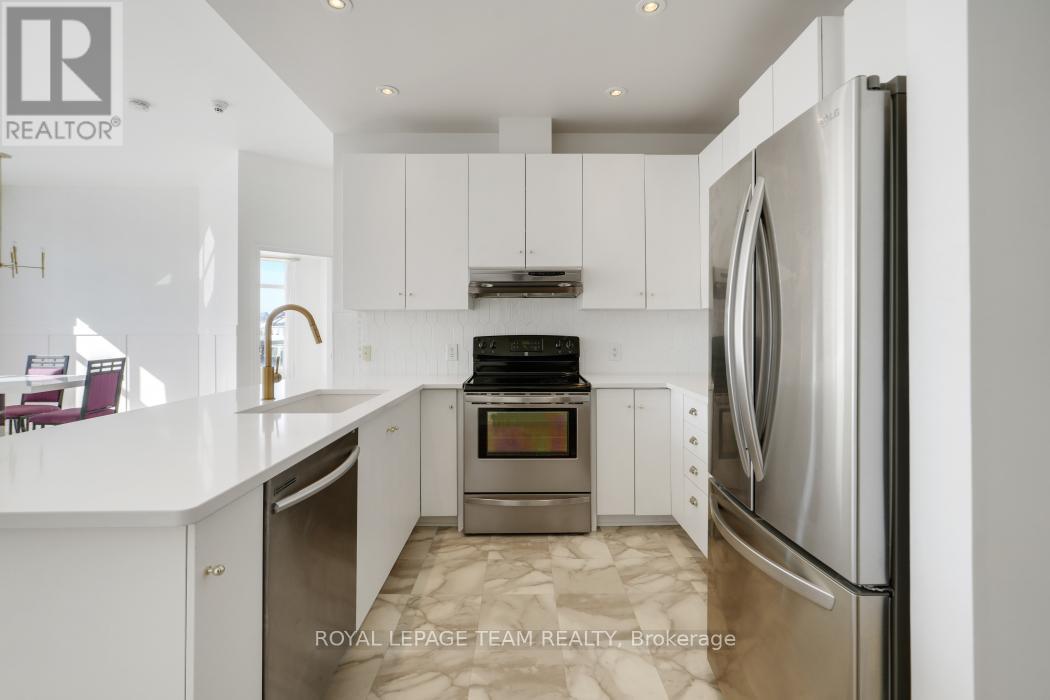 203 - 500 Claridge Drive