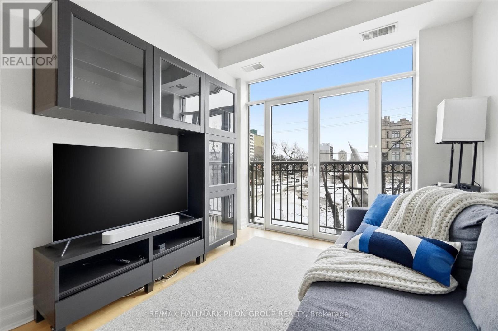 306 - 320 Mcleod Street