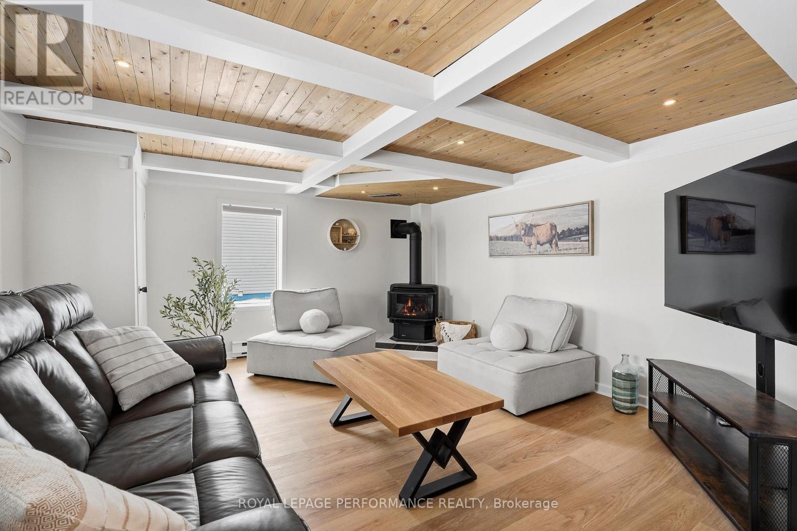 1292 St Jacques Road