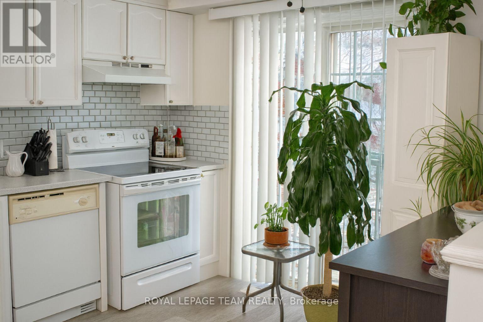 20 Heartleaf Private