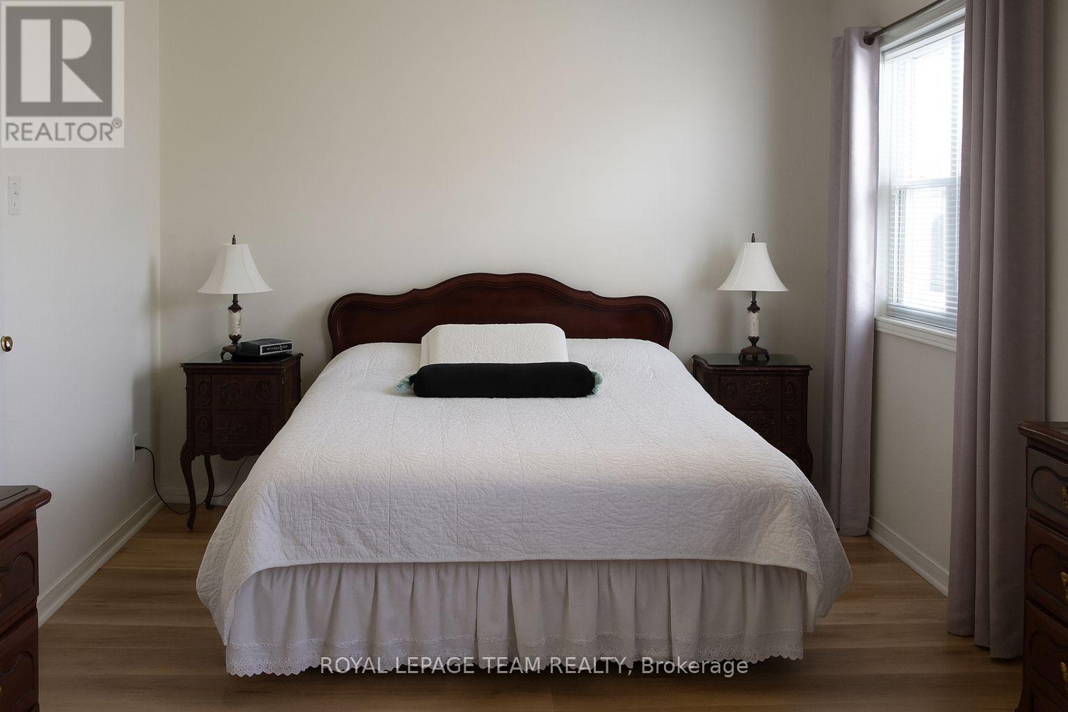 20 Heartleaf Private