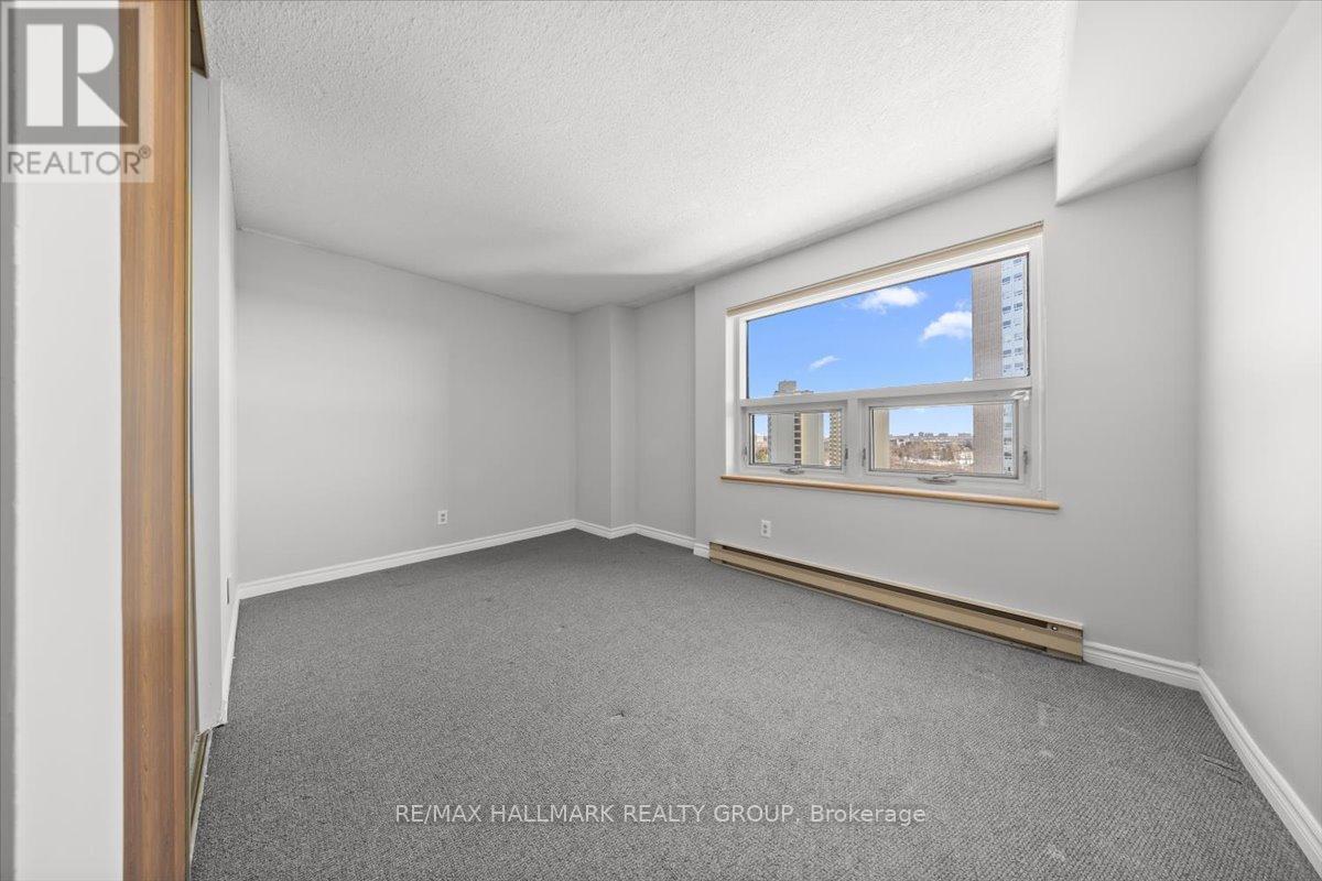 1403 - 900 Dynes Road S