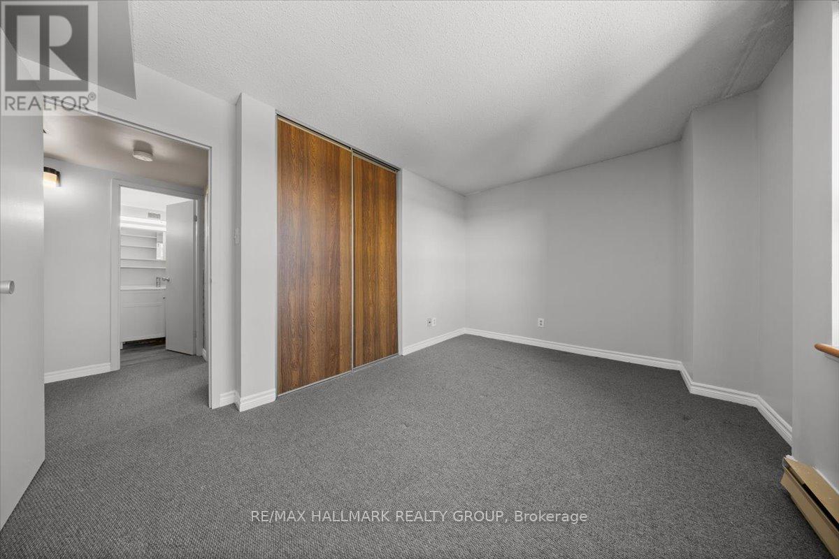 1403 - 900 Dynes Road S