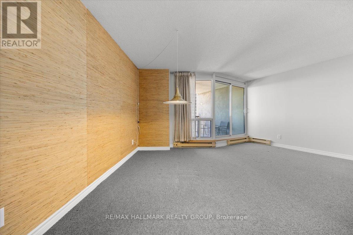 1403 - 900 Dynes Road S