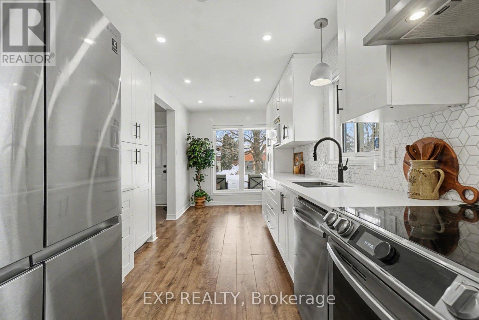 710 Princess Louise Drive