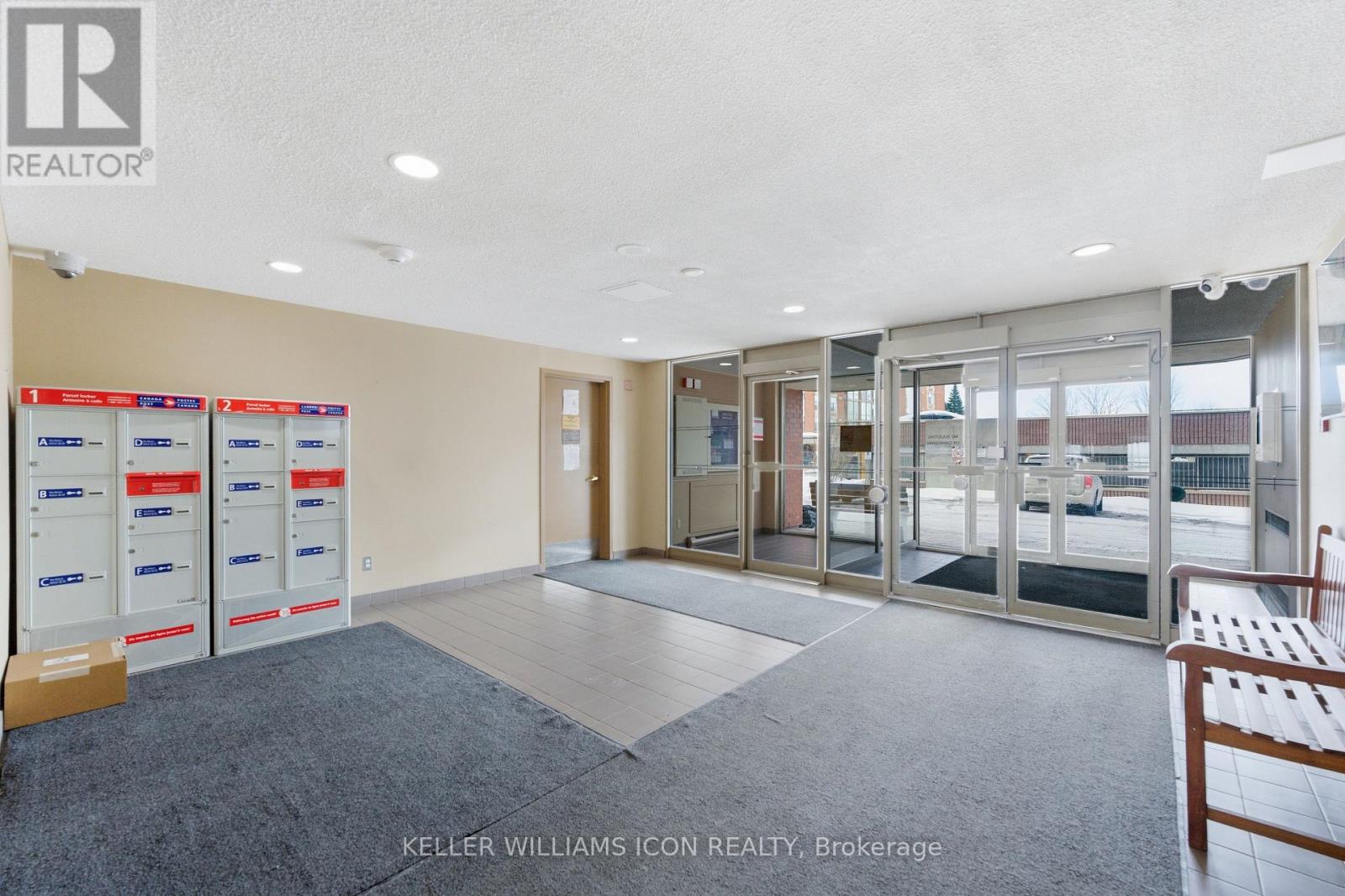 1011 - 2760 Carousel Crescent