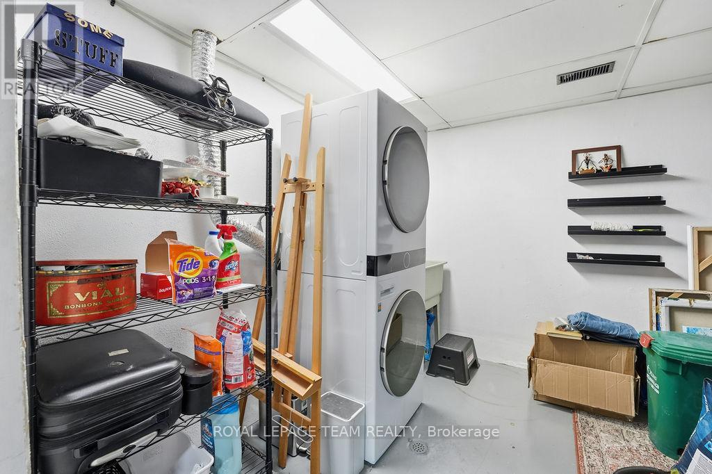 B - 461 Moodie Drive