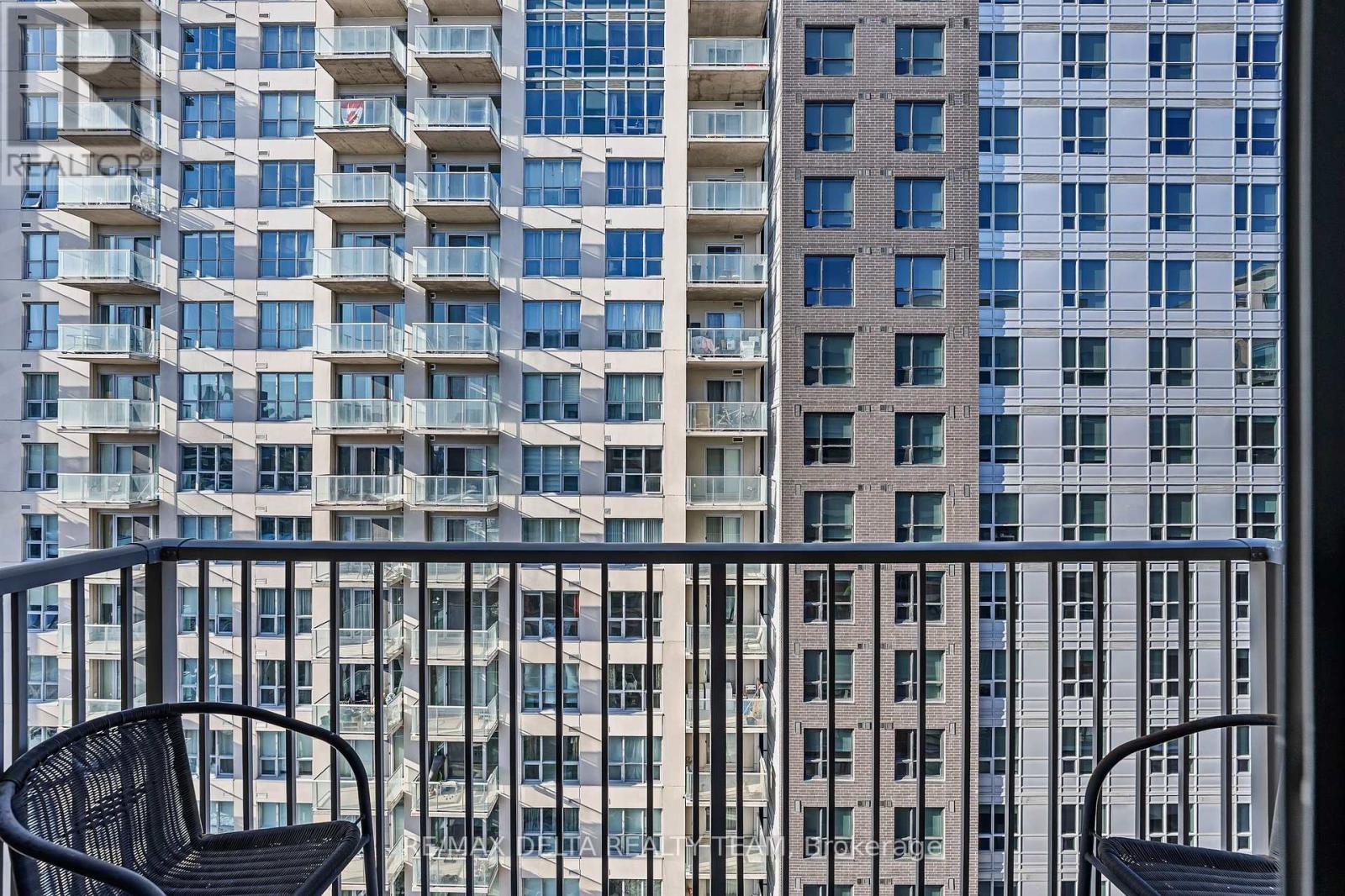 1006 - 200 Besserer Street