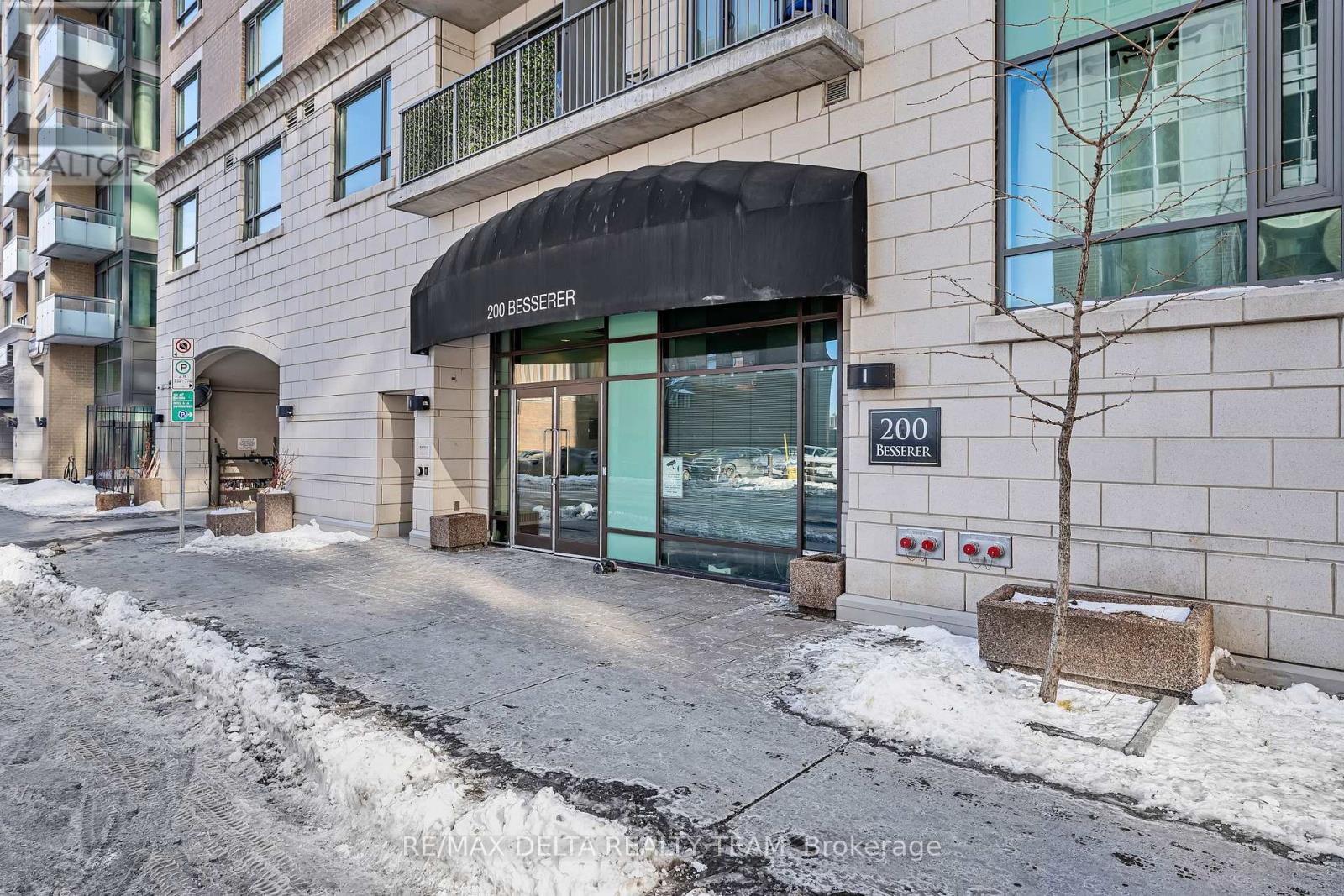 1006 - 200 Besserer Street
