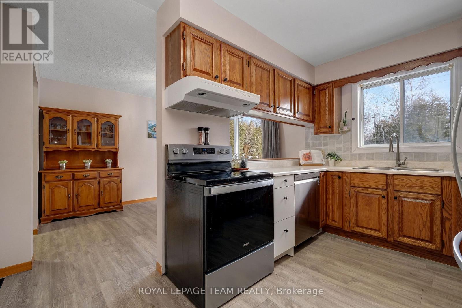 13025 Mackenzie Road