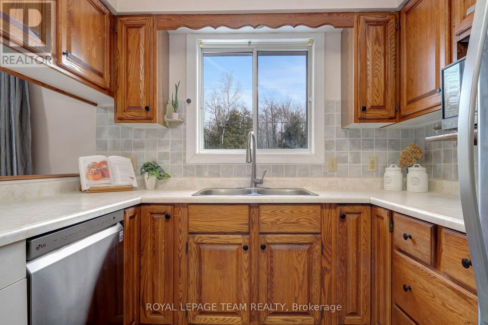 13025 Mackenzie Road