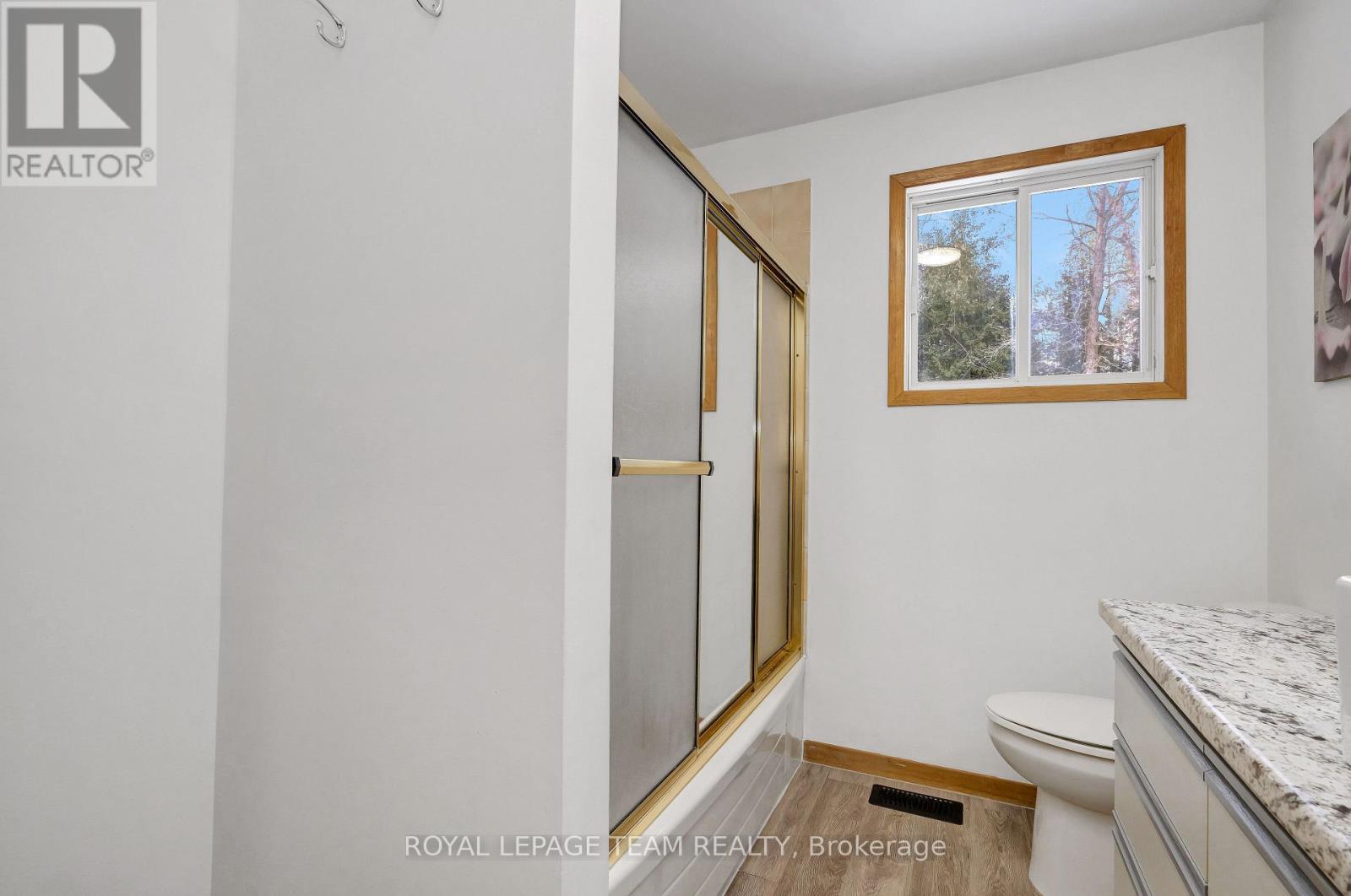 13025 Mackenzie Road