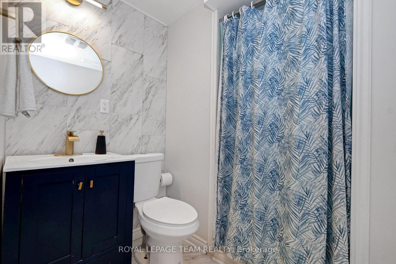 13025 Mackenzie Road