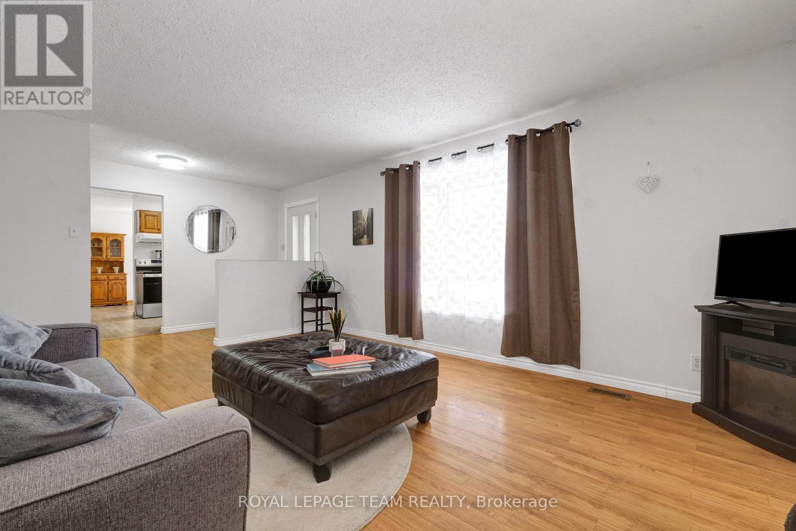 13025 Mackenzie Road