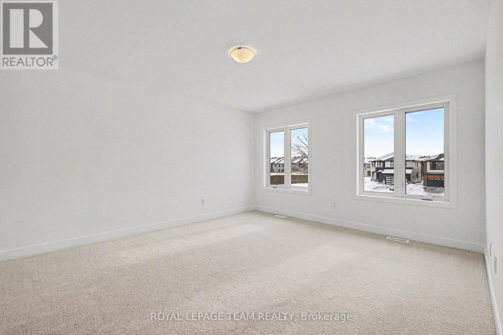 329 Whitham Crescent