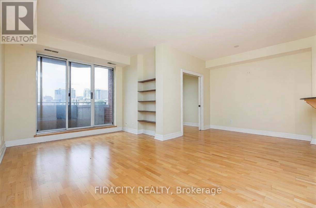 608 - 320 Mcleod Street