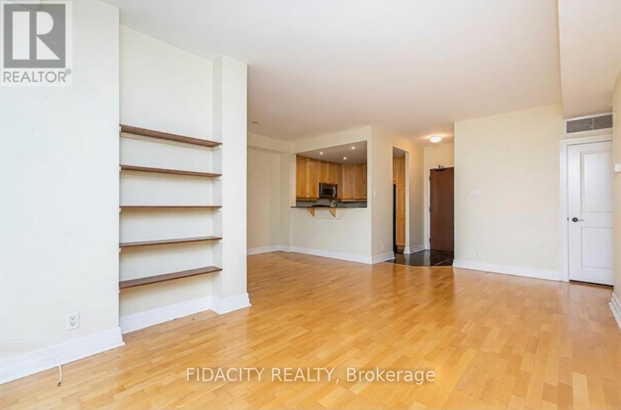 608 - 320 Mcleod Street