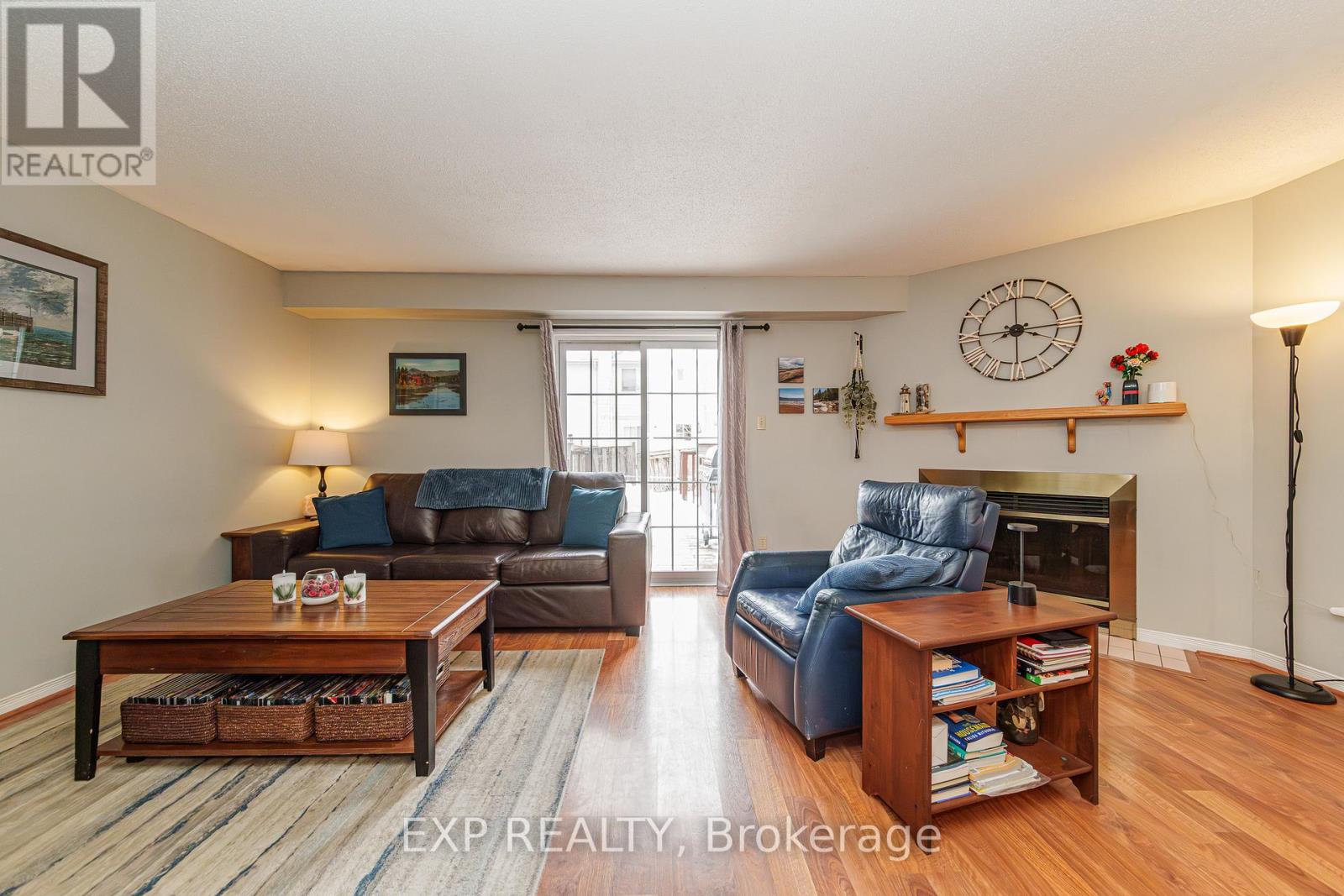 157 Huntersfield Drive