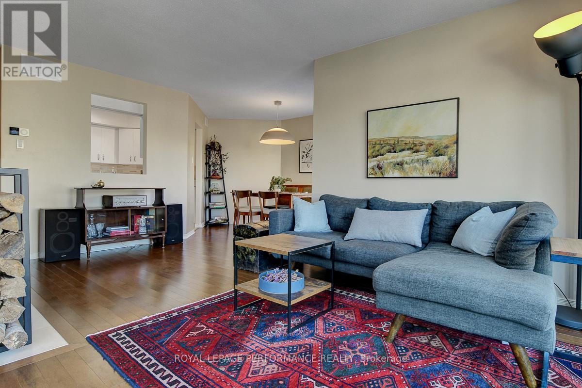 401d - 1 Columbus Avenue