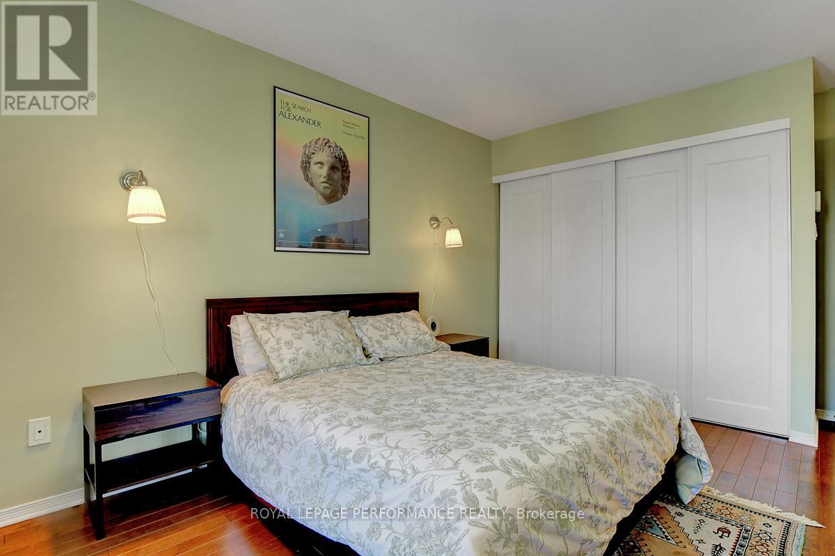 401d - 1 Columbus Avenue