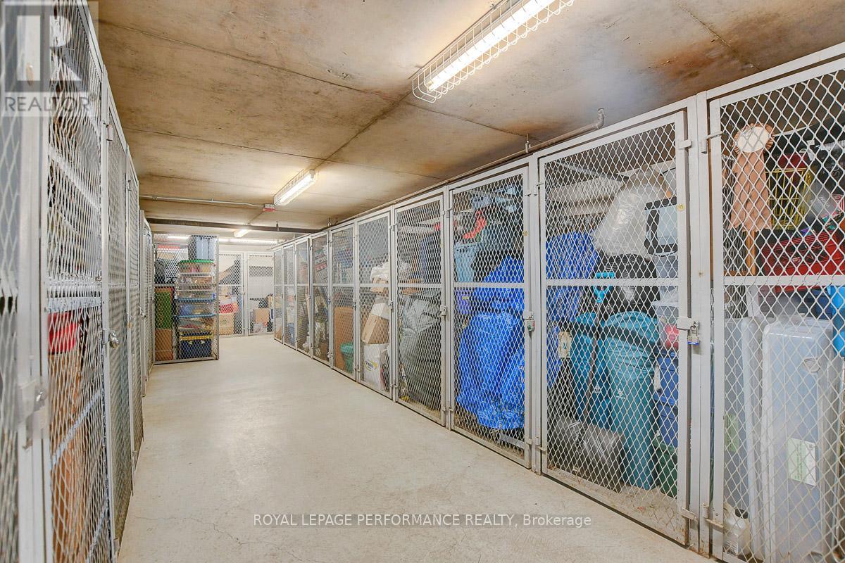 401d - 1 Columbus Avenue