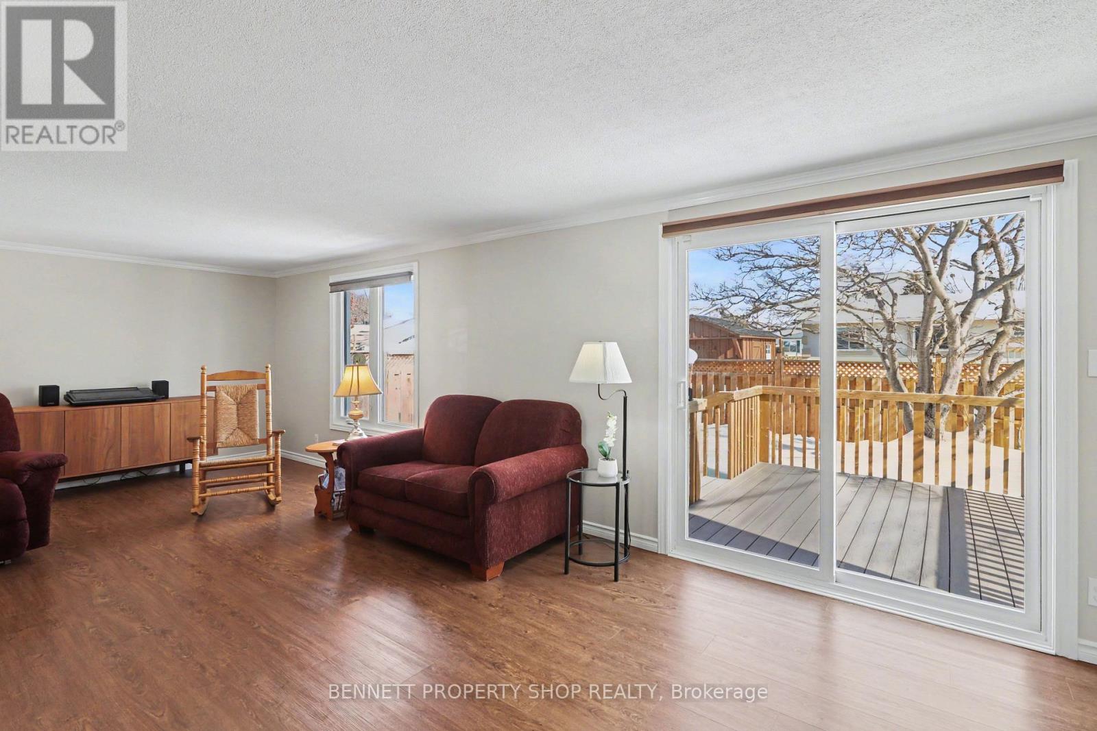 1503 Blackheath Street