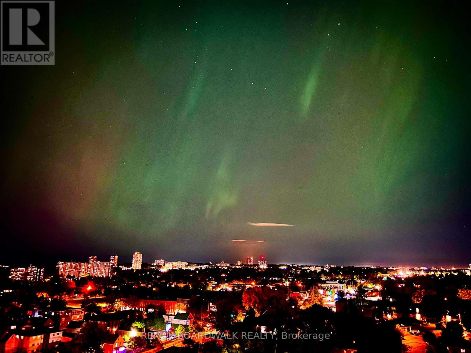 1507 - 158b Mcarthur Avenue