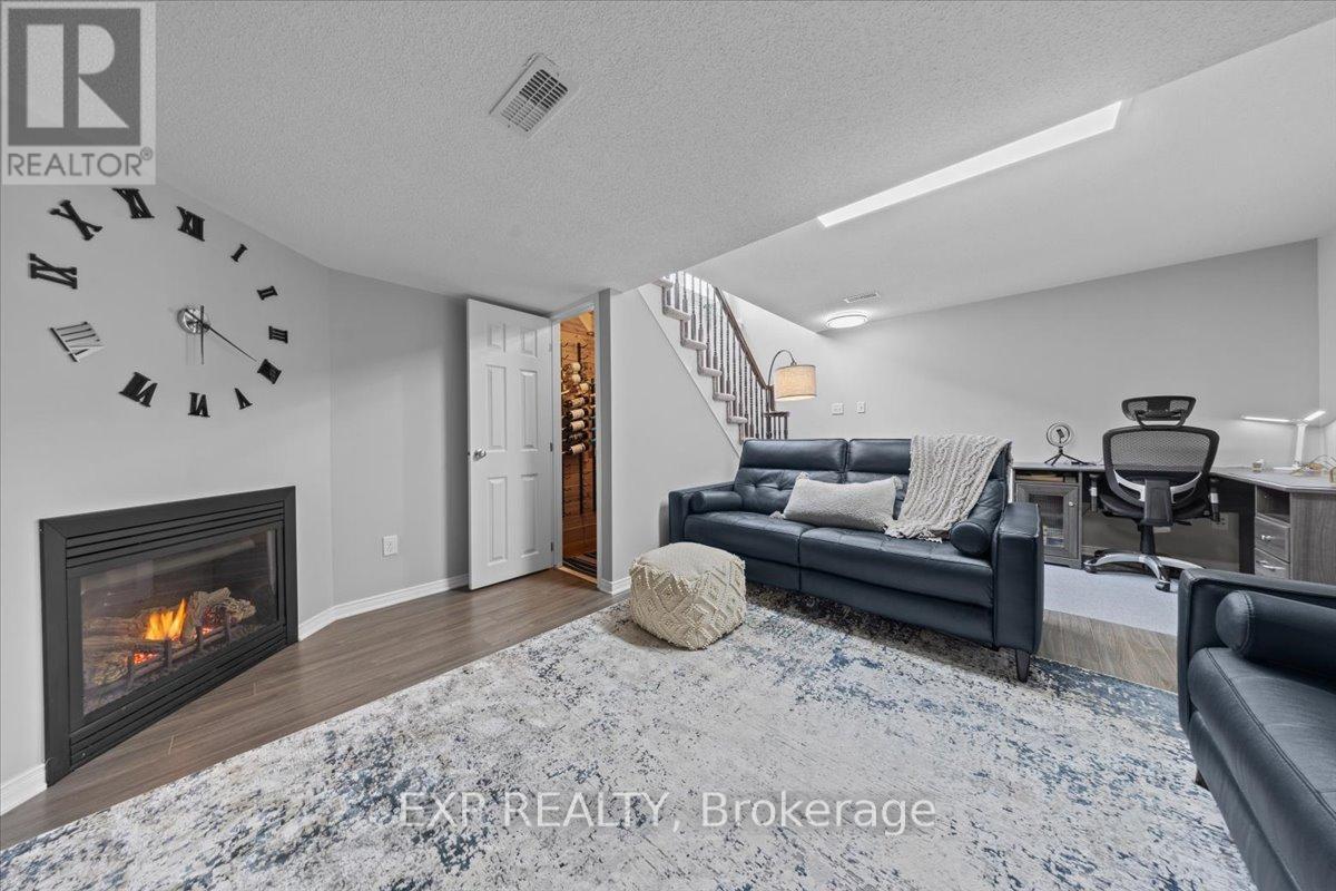 589 Pepperville Crescent