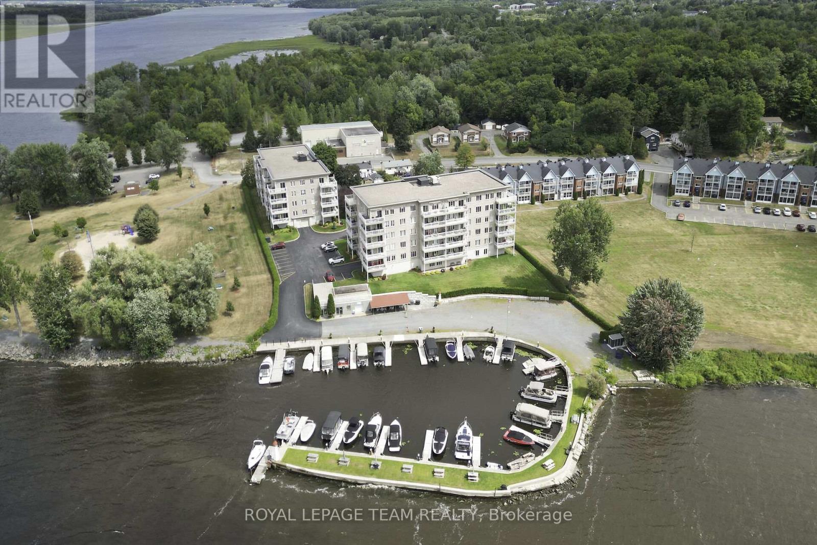 503 - 136 Edwards Street