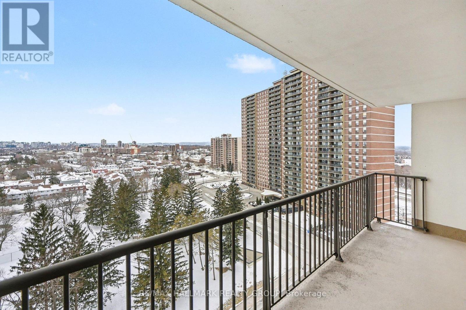 1402 - 665 Bathgate Drive