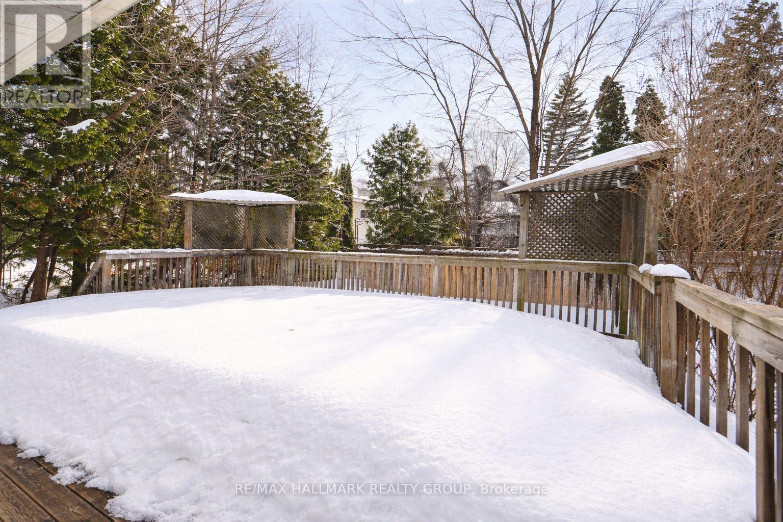 2036 Kings Grove Crescent