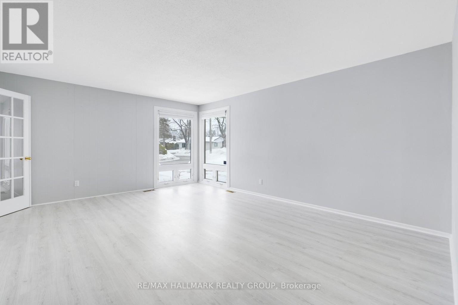 2036 Kings Grove Crescent