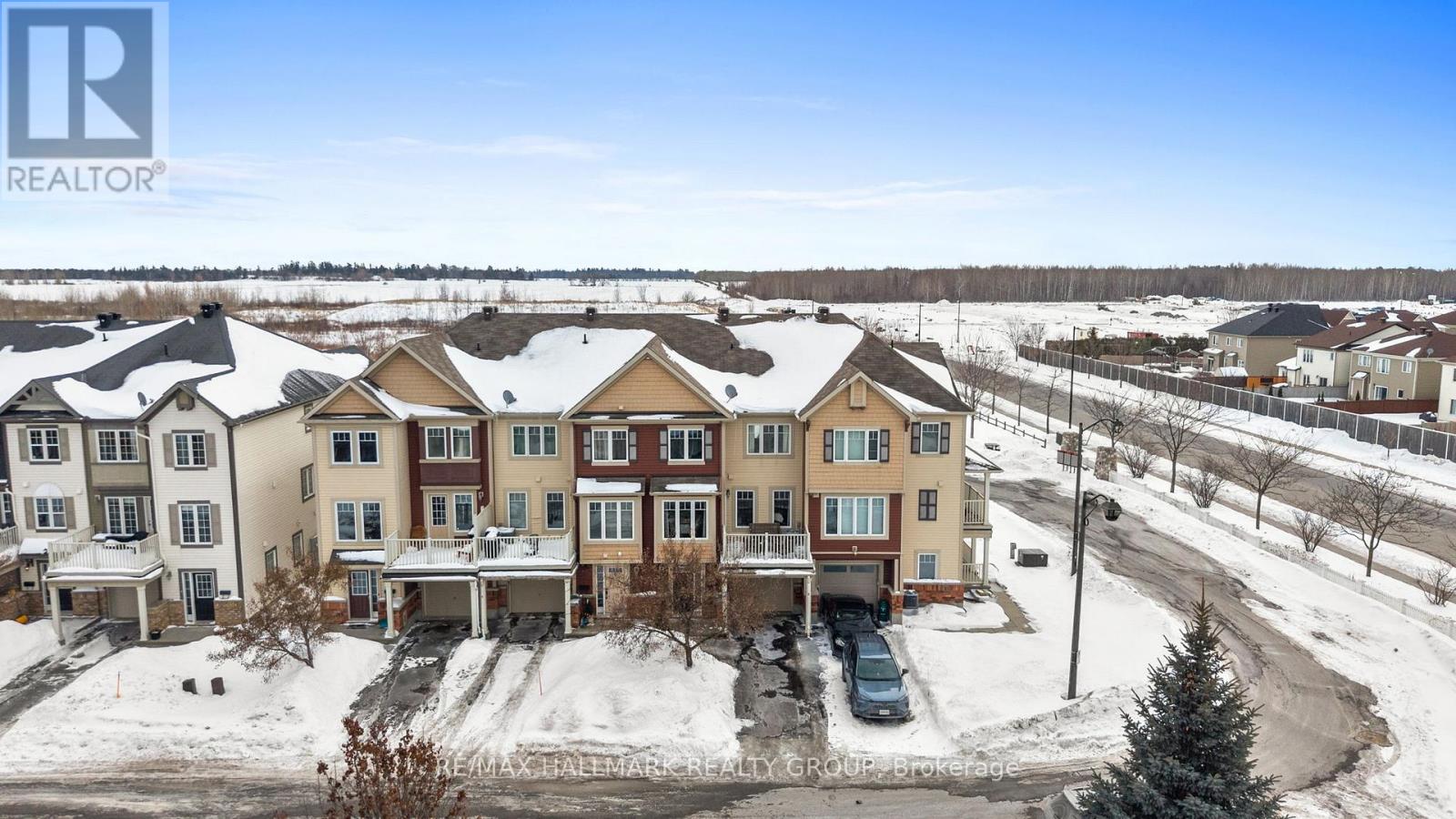 128 Sunshine Crescent