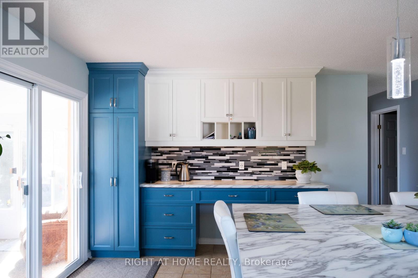 23 Fairview Crescent