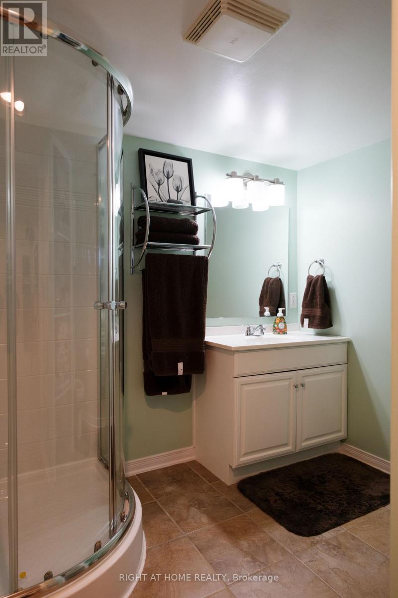 23 Fairview Crescent