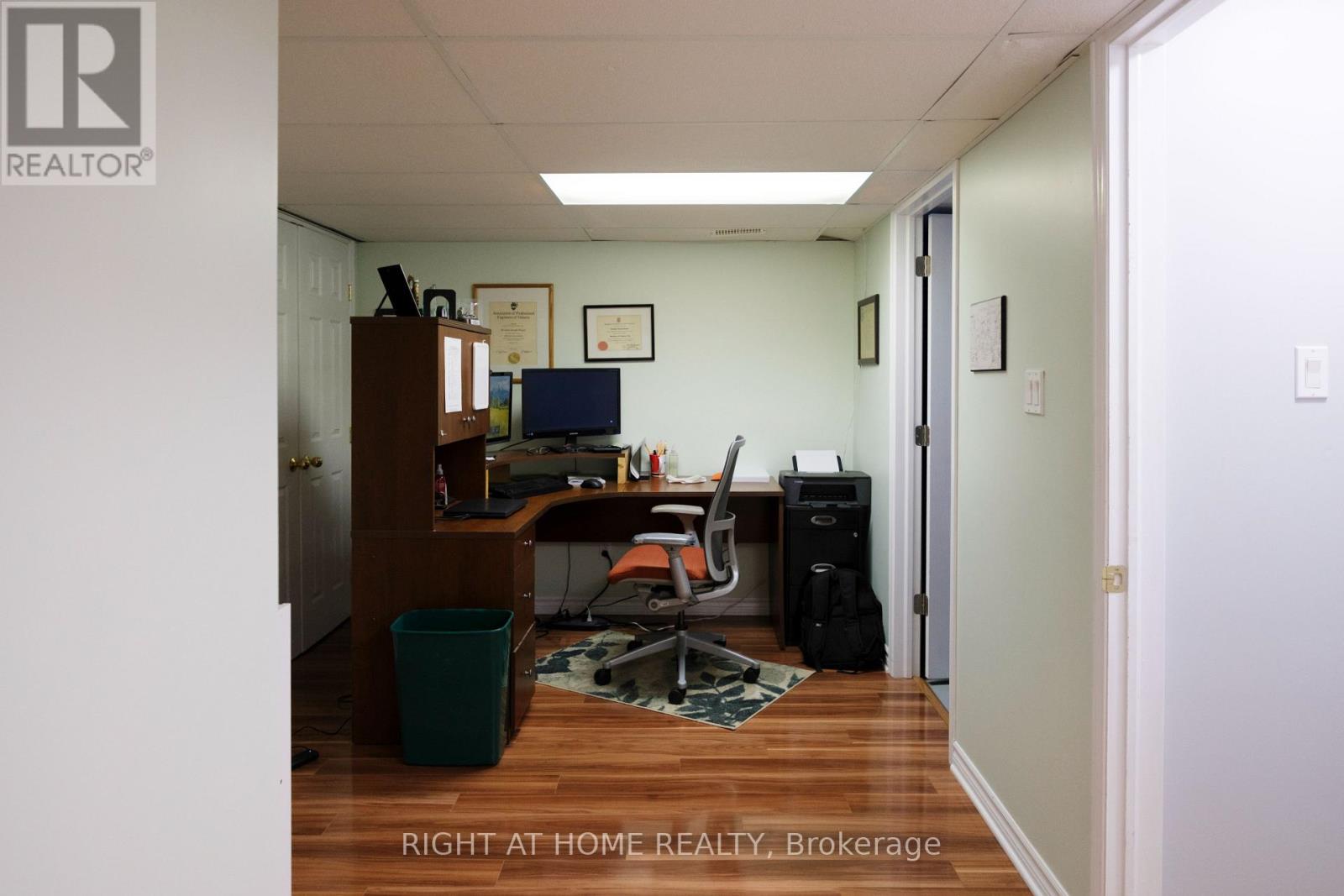 23 Fairview Crescent