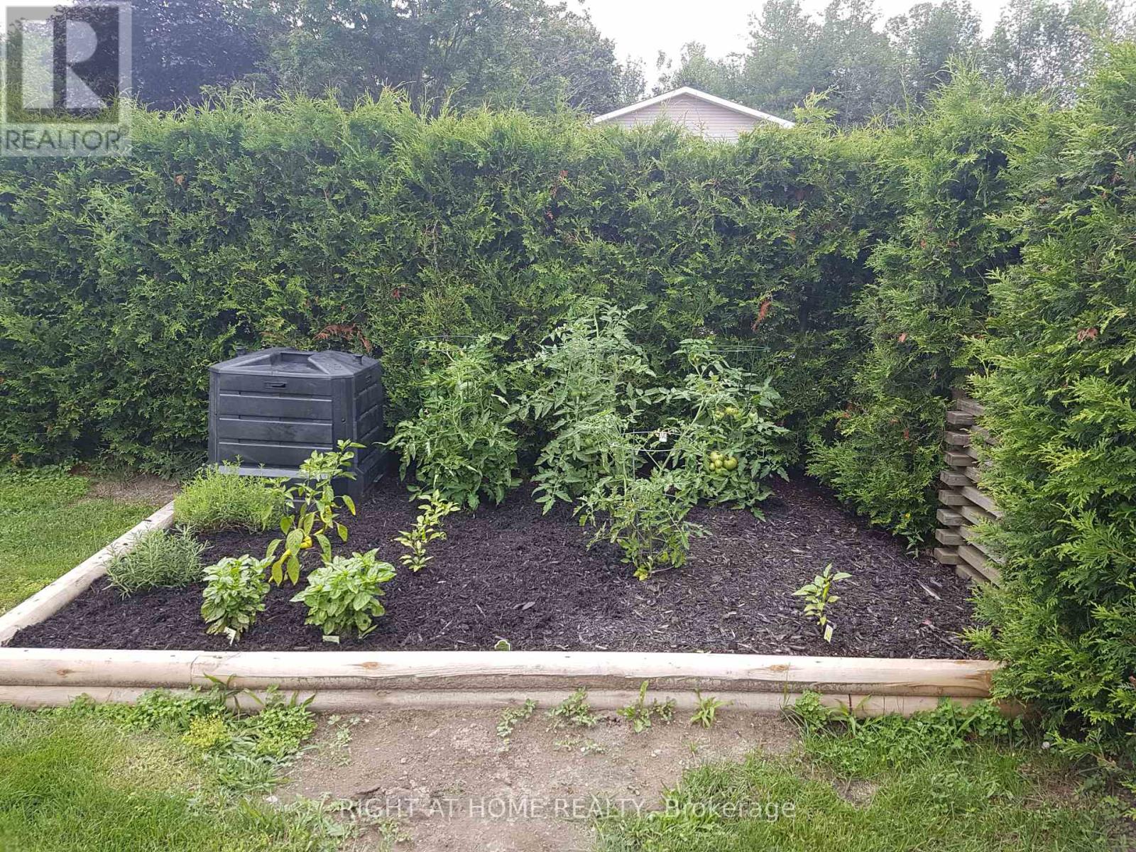 23 Fairview Crescent