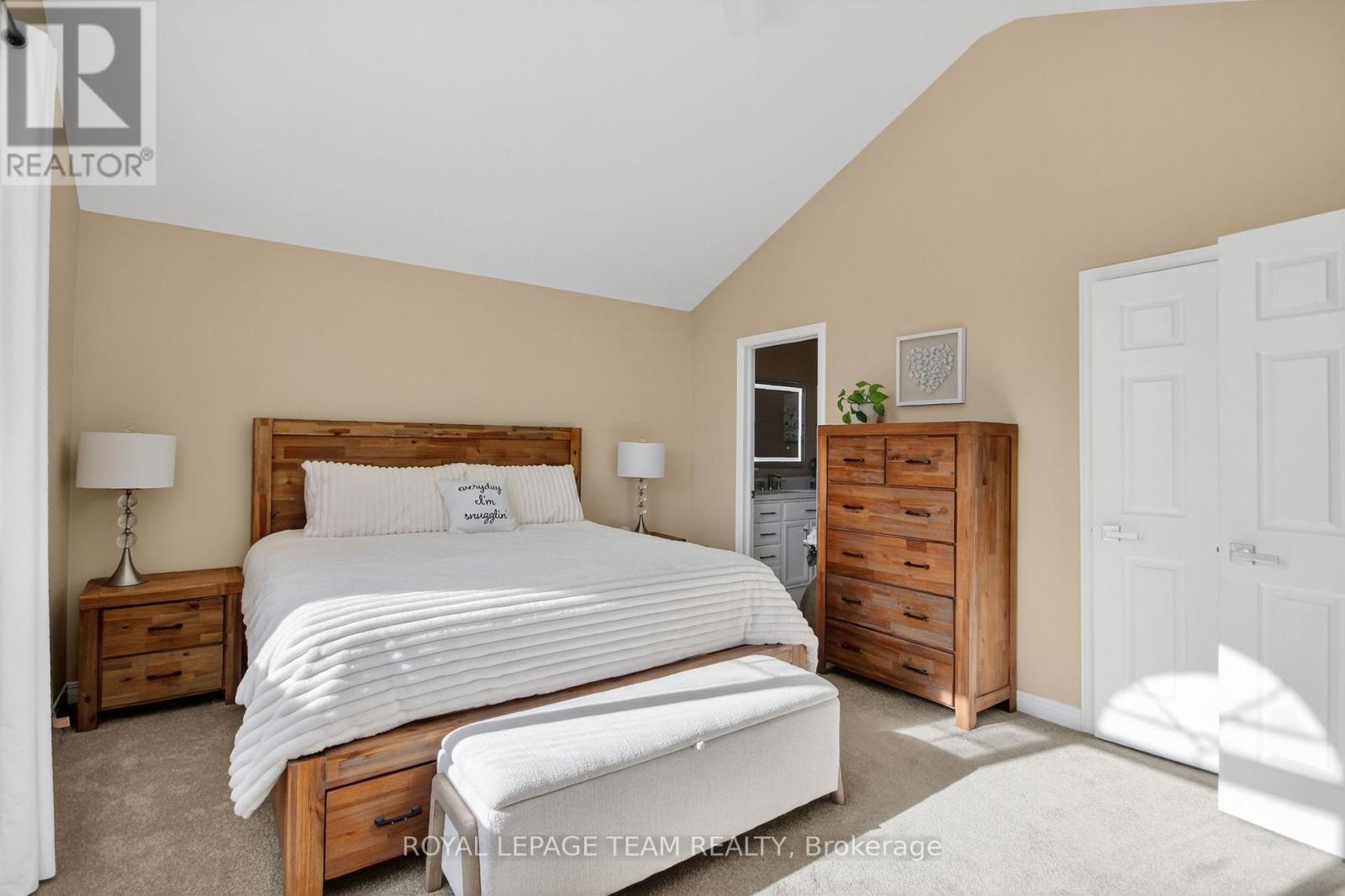 6291 Ottawa Street W