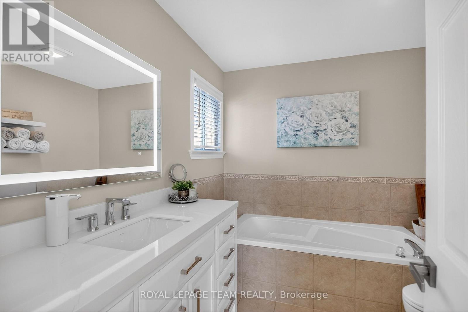 6291 Ottawa Street W