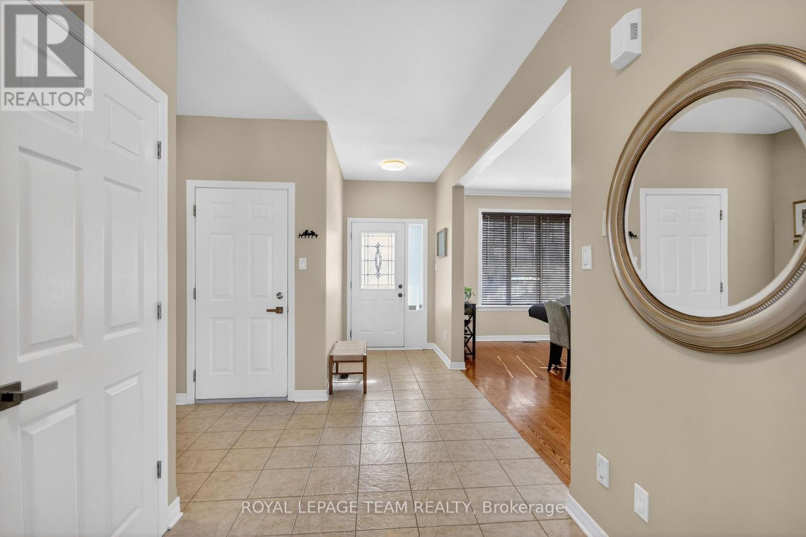 6291 Ottawa Street W