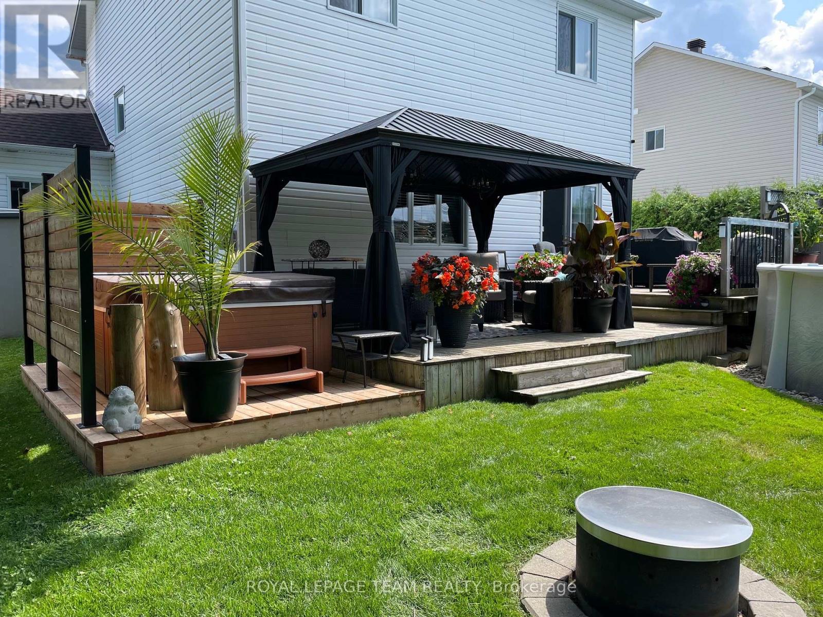 6291 Ottawa Street W