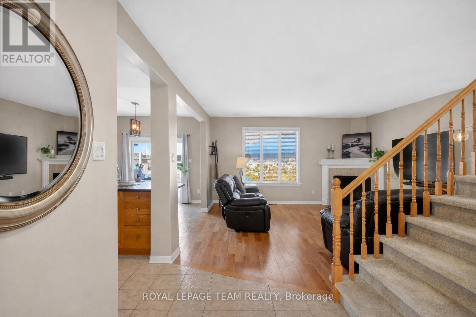 6291 Ottawa Street W