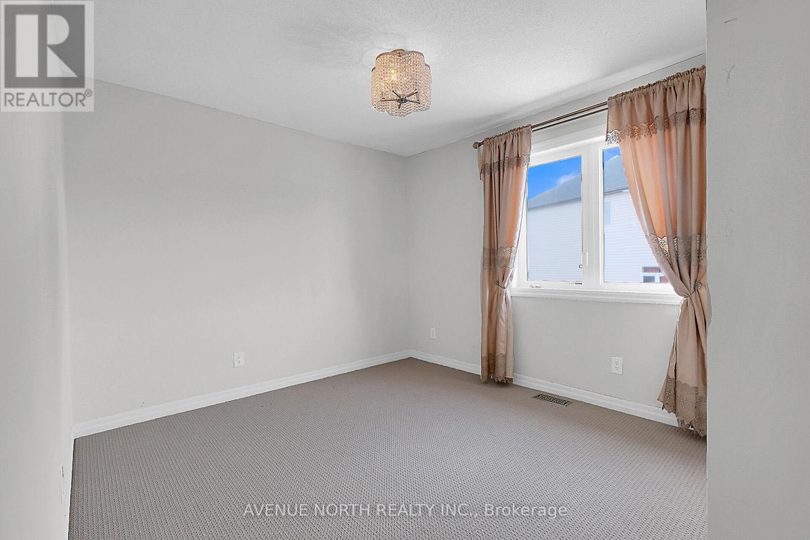 429 Dovehaven Street