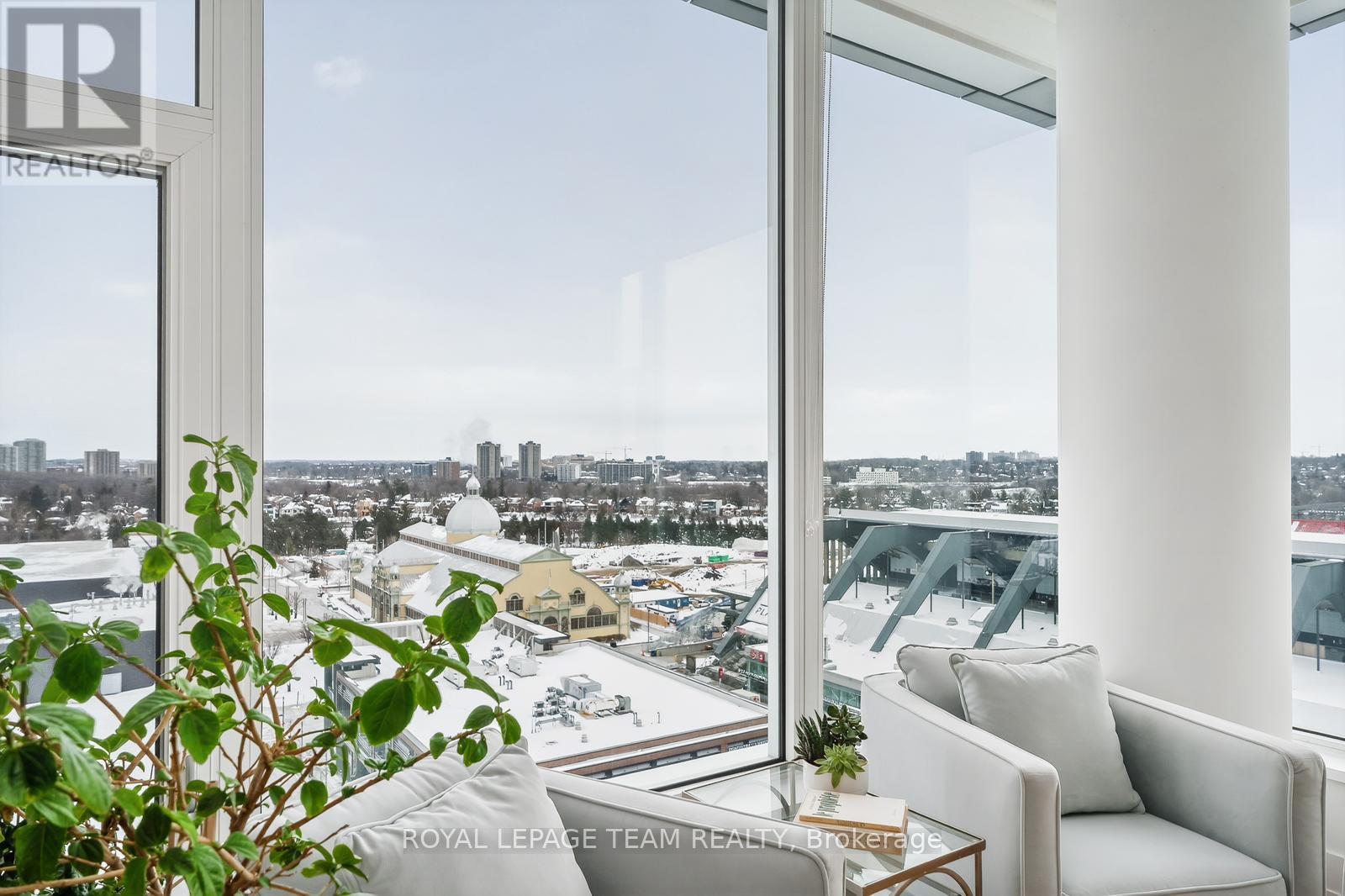 Ph3 - 118 Holmwood Avenue