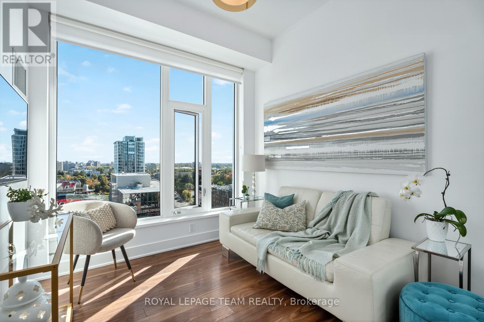 Ph3 - 118 Holmwood Avenue