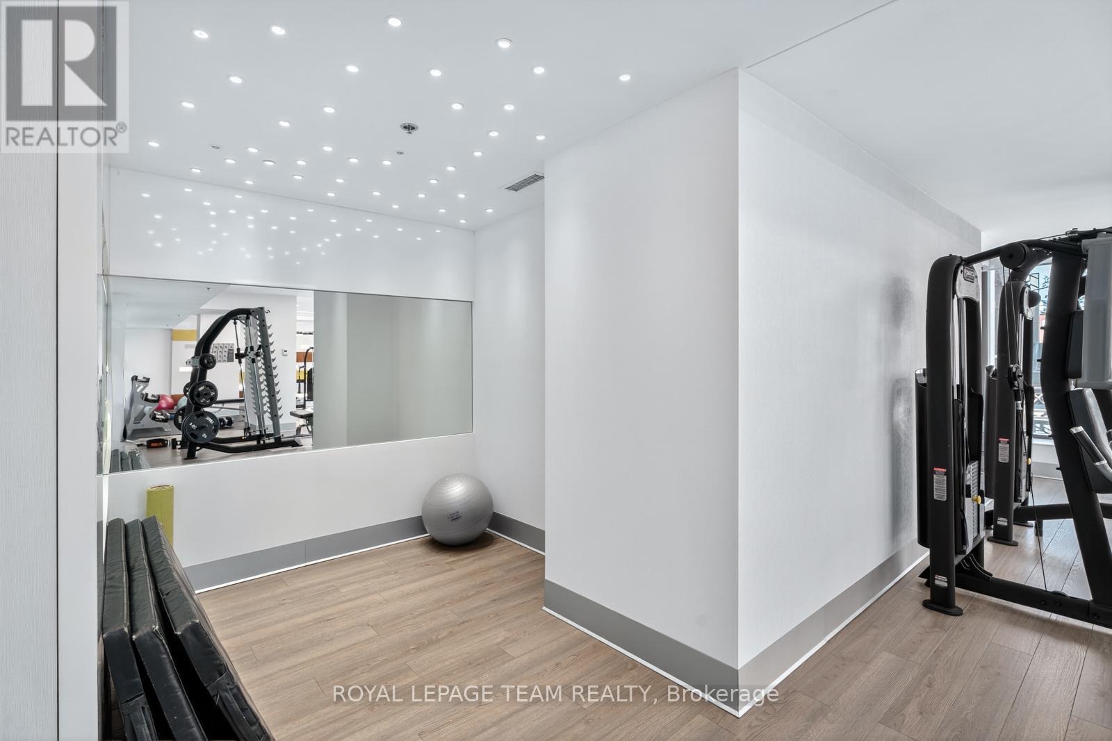 Ph3 - 118 Holmwood Avenue