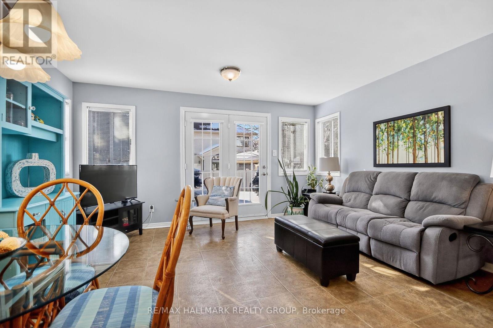 52 Bramblewood Crescent