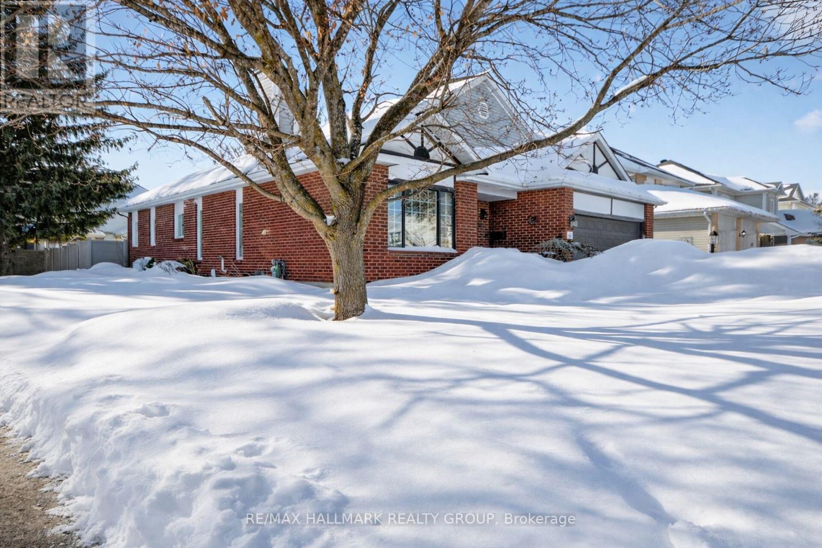 52 Bramblewood Crescent