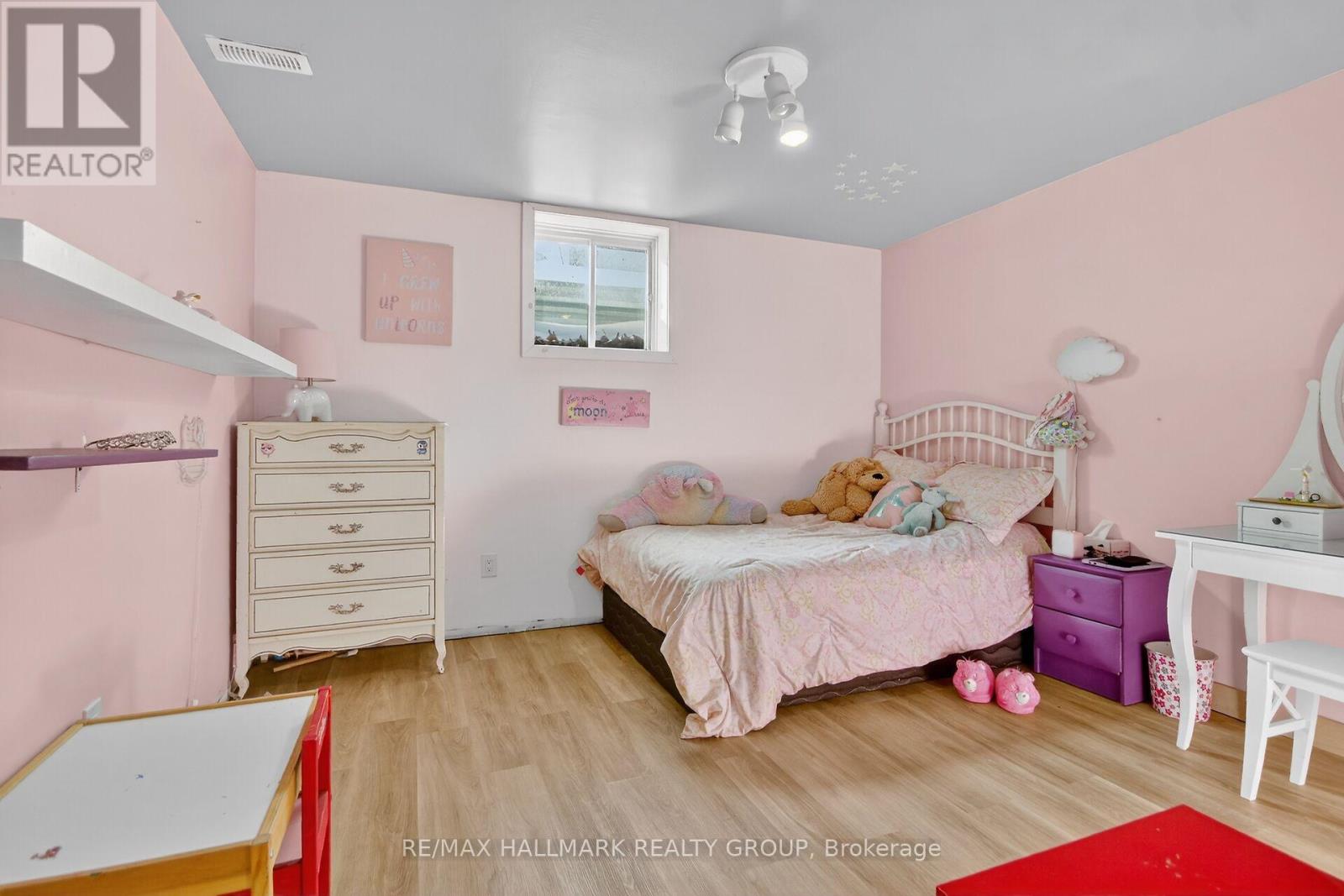 52 Bramblewood Crescent